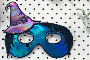 Read more about the article Halloween Mask – Witch